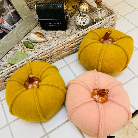 Three fabric pumpkins.  Target 5" diameter.  Influencer favorite! - Picture 1 of 4